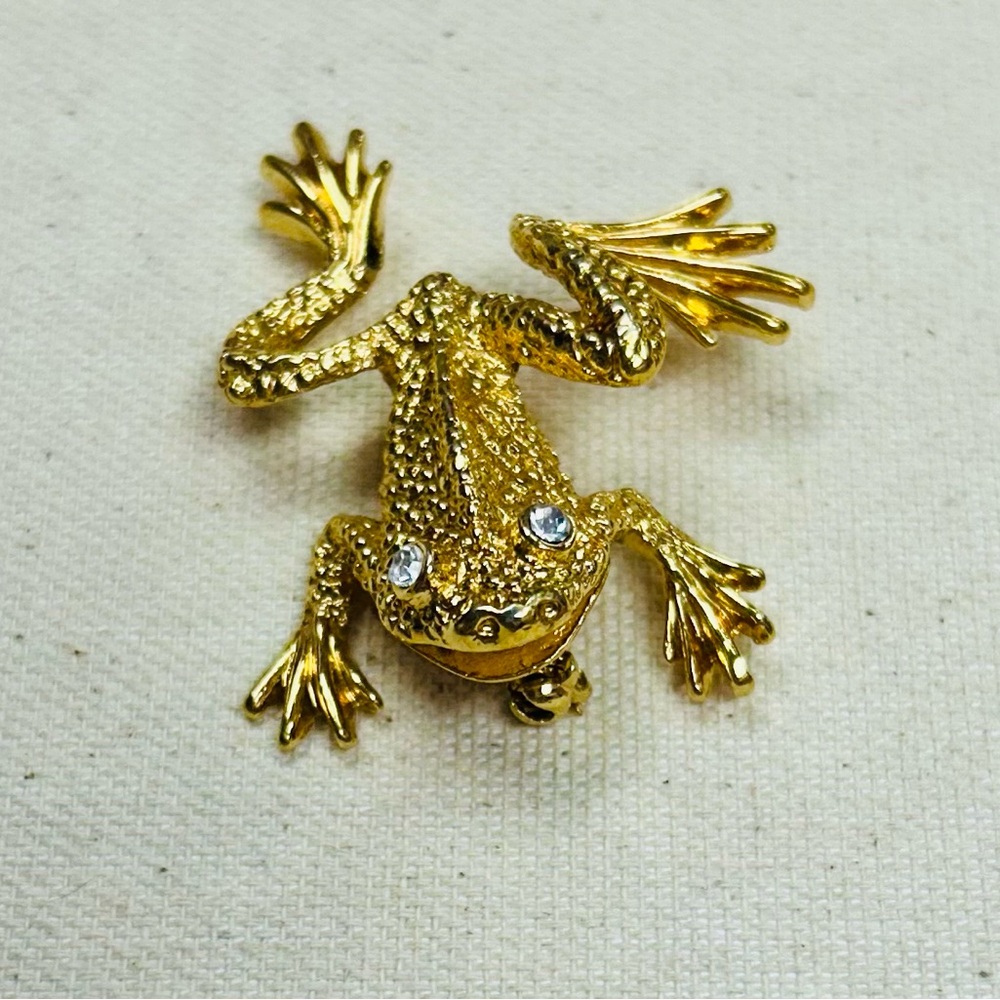 Vintage Gold Tone Swarovski Frog Brooch